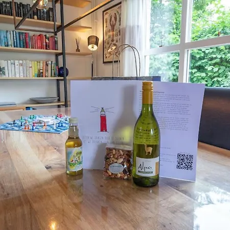 Private, 5-star Vacation On A Beautiful Island Casa vacanze