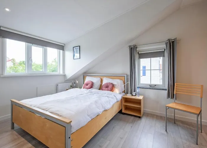 Private, 5-star Vacation On A Beautiful Island Ferienhaus